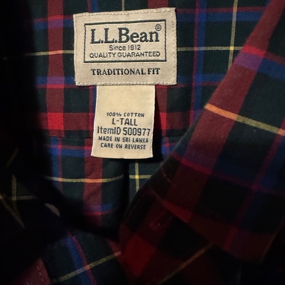 L.L Bean Men's Wrinkle-Free Button Shirt Plaid Red Blue - Picture 2 of 5